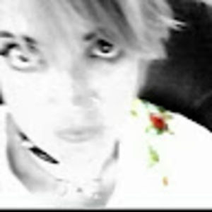 Meet your Posher, Nicholle